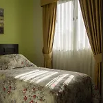 Amaru Aparthotel