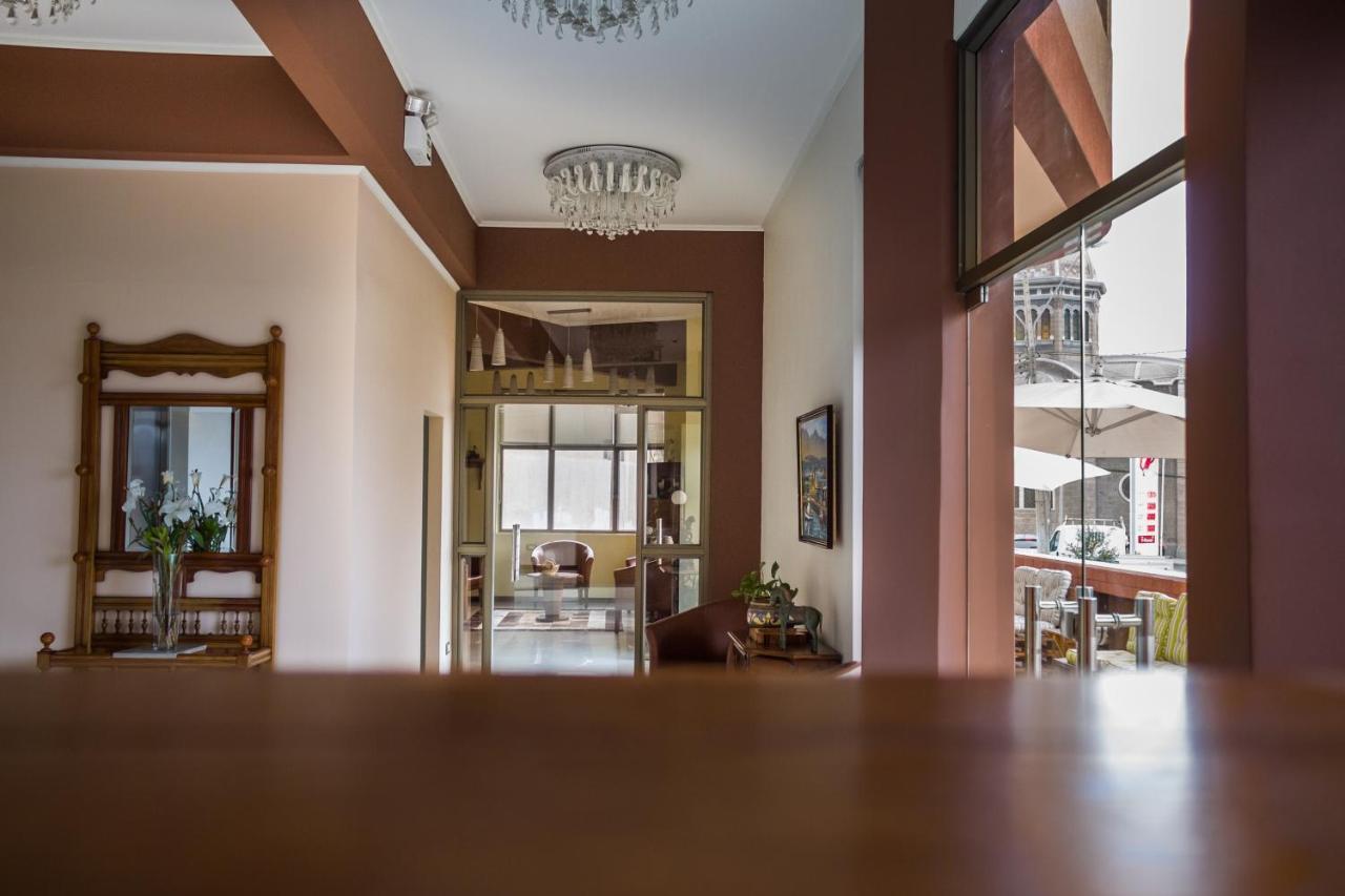 Amaru Aparthotel 3*